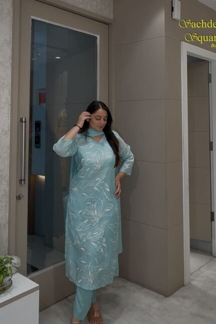 ICE BLUE WHITISH SUIT